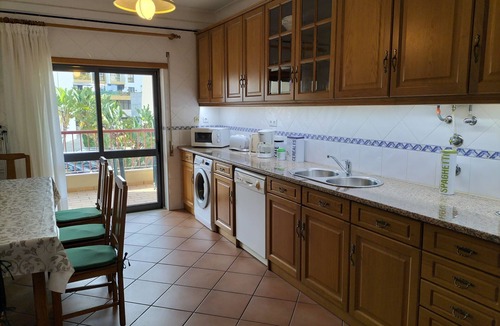 Ameijeira Apartment | Excellent apartment with swimming pool and perfectly located near the beach.