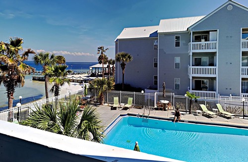 Fort Walton Beach Condo | Excellent Ft. Walton Beach Location + Pool & Beach Access!