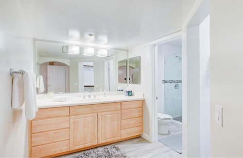 Camelback East Apartment | Excellent location,Relax in the heart of the City! by Kivoya