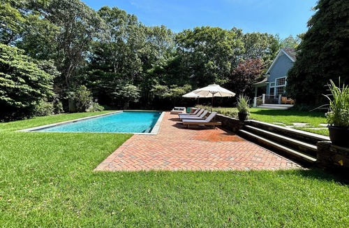 Northwest Harbor House | Excellent value: East Hampton– 5 bedrooms; 6.5 baths