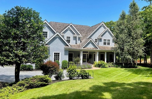 Northwest Harbor House | Excellent value: East Hampton– 5 bedrooms; 6.5 baths