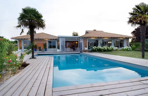 Carignan-de-Bordeaux Villa | EXCEPTIONAL VILLA 10 MINUTES FROM BORDEAUX