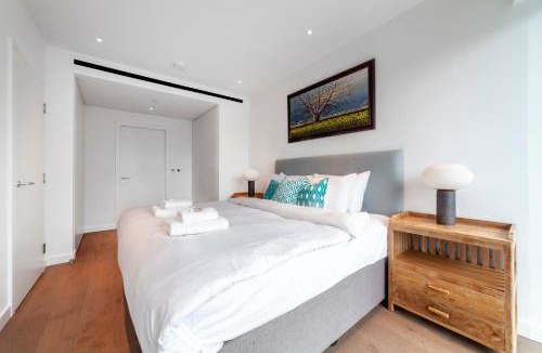 Queenstown Apartment | Exceptional 2BDR 2BTR Flat near Battersea Power st