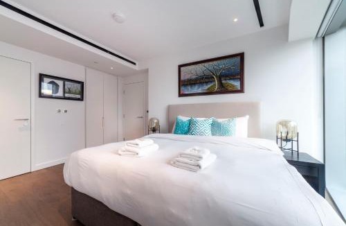 Queenstown Apartment | Exceptional 2BDR 2BTR Flat near Battersea Power st