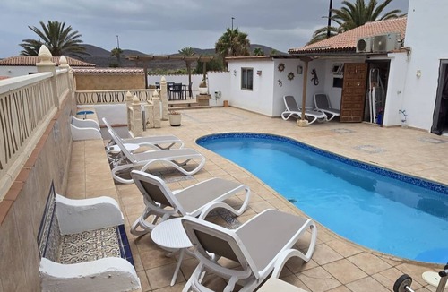 Complejo turistico Amarilla Golf Villa | Exceptional 3 Bed Villa Malpas, sleeps 6, h/pool