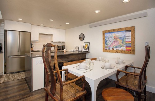 Winter Park Condo | Exceptional 3 bedroom sleeps 10 on Main St in downtown