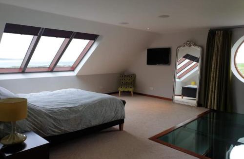 Tankerness House | Exceptional 4 bed converted church with hot tub