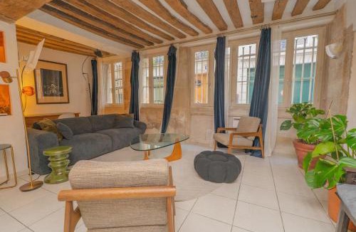 Les Iles Apartment | Exceptional Apartment Île Saint Louis - Jacuzzi