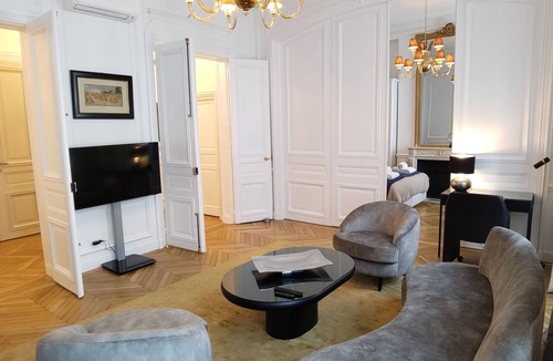 Palais-Royal Apartment | Exceptional apartment, a stone's throw from the Opéra Garnier
