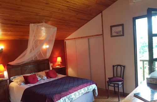 Ousse-Suzan House | Exceptional bed and breakfast