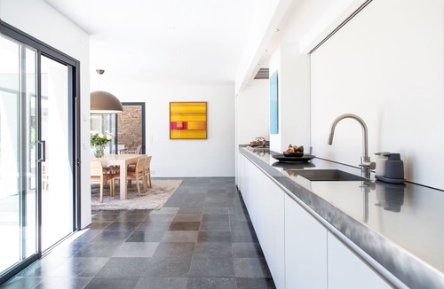 La Garde-Freinet Villa | Exceptional contemporary villa – Calm and Panoramic views – Gulf of Saint-Tropez