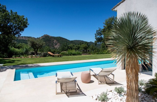 La Garde-Freinet Villa | Exceptional contemporary villa – Calm and Panoramic views – Gulf of Saint-Tropez