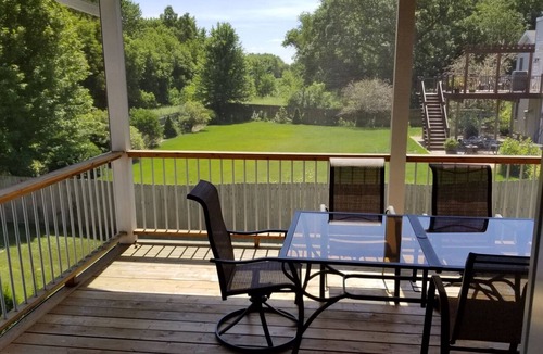 Deerfield Condo | Exceptional Comfort Quiet Clean 4 Bed 3 Bath next to woods - 21 min to Madison