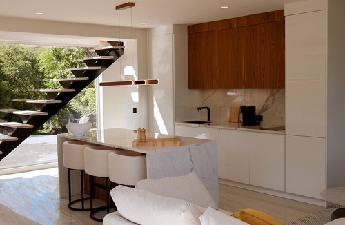 Anse Marcel Apartment | Exceptional Duplex with Terrace and High-Speed Internet