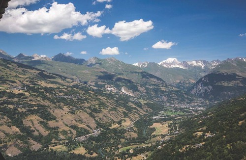 Montchavin Apartment | Exceptional 3 bedroom apartment in a fantastic location, Montchavin