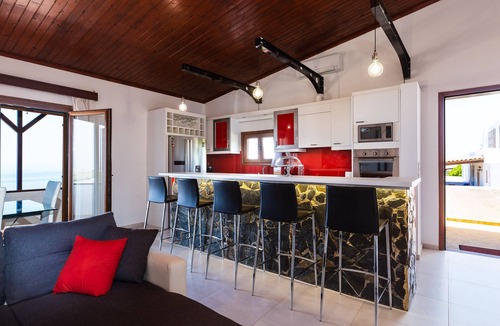 Rethymno Villa | Exceptional Panoramic Sea Views, Hanging Over Rethymno City