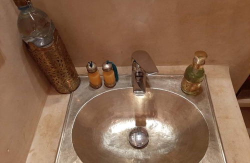 Medina House | Exceptional Riad 50 m from Place aux Epices-Medina! Ideal for families😊
