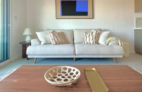 Agay Apartment | Exceptional - Sea View - 6 People - Air Conditioning - Parking