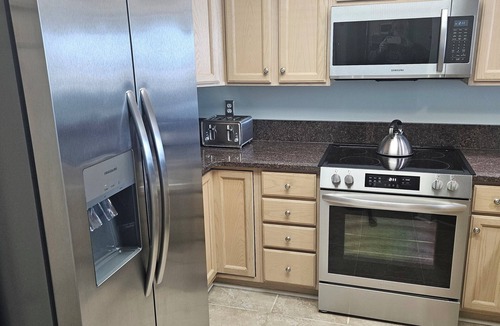 Palmetto Dunes Condo | EXCEPTIONAL OCEANFRONT VILLA - NEW MASTER BATH, WINDOWS, APPLIANCES - THE BEST!