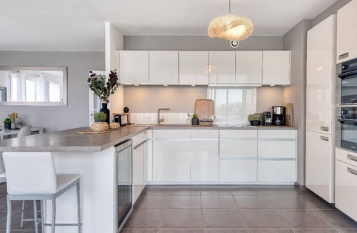 Le Gabut Apartment | Exceptional view, ideal location!