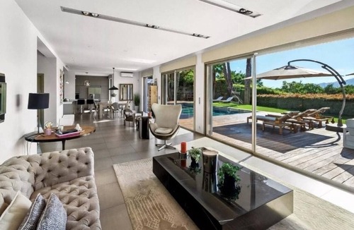 La Croix des Gardes Villa | Exceptional Villa Cannes – Luxury, Serenity & Panoramic Views