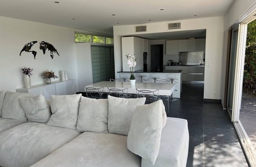 Les Aygalades House | Exceptional Villa with Pool & Adjoining Apartment - Sleeps 10
