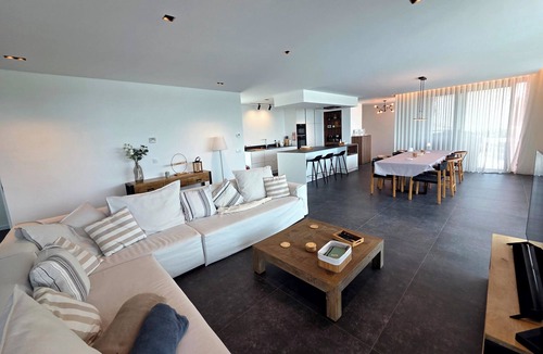 Caldas da Rainha Villa | Exceptional Villa with a Panoramic Views over the Óbidos Lagoon