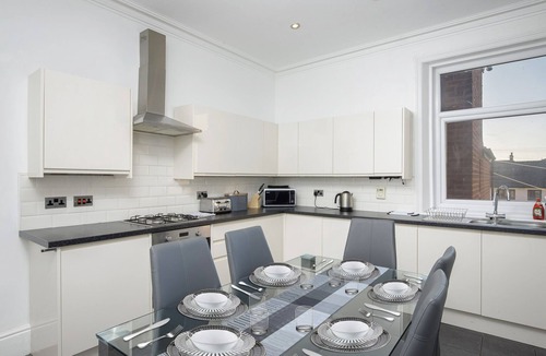 Lytham St. Anne's House | Exceptionally spacious, central apartment in Lytham St Annes