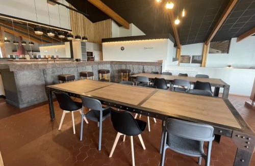 Saint-Jacques-des-Blats Apartment | Exceptionnel Loft