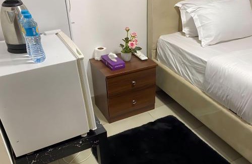 Madinat Zayed Hostel | Exceptive Master Room Stay