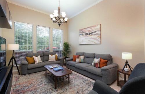 Vance Jackson House | Exclusive and modern