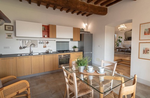 Acqua Loreto House | Exclusive and romantic farmhouse in the countryside of Todi