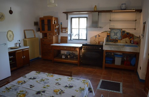 Pomarance House | Exclusive apartment on organic farm.