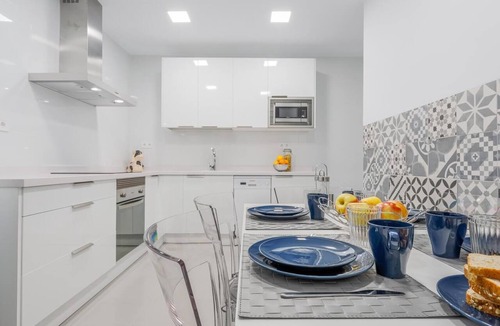 Los Remedios Apartment | EXCLUSIVE APT 2 BED-2 BATHROOMS-BRIGHT. HIGH QUALITIES. WIFI-A/C