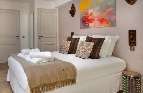 Avignon City Centre Hotel | Exclusive B&B Suites, Apartments, Spa & Fitness The Augustinian House an