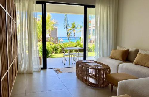 Belle Mare Apartment | Exclusive beachfront apartment