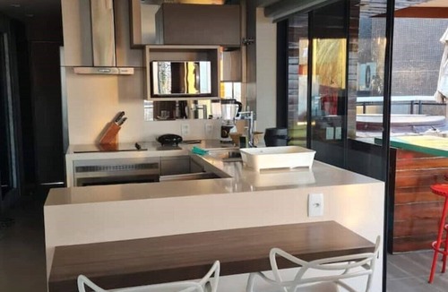Meireles Apartment | Exclusive Coverage at Landscape