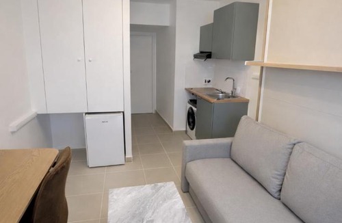 Porte-Dauphine Apartment | Exclusive Cozy studio - near Arc de Triomphe