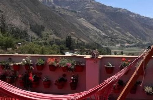 Caraz House | Exclusive duplex in Caraz, 4 Bedrooms, Carport, Wi-Fi, Terrace.