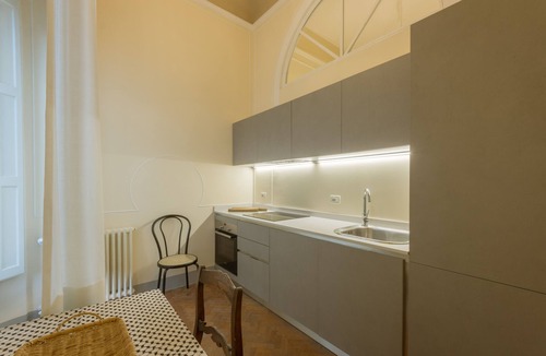 Oltrarno Villa | Exclusive Estate in Florence, Private Pool, 13 bedrooms