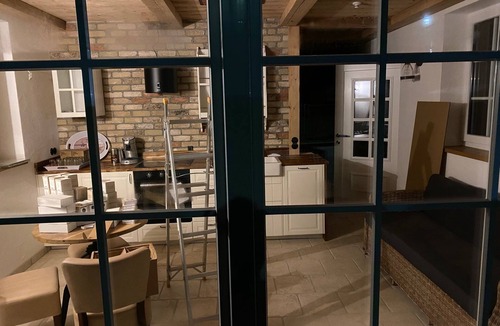 Schorndorf Apartment | Exclusive Ferienwohnung 40 m² und Außen Terrasse in Komplettausstattung