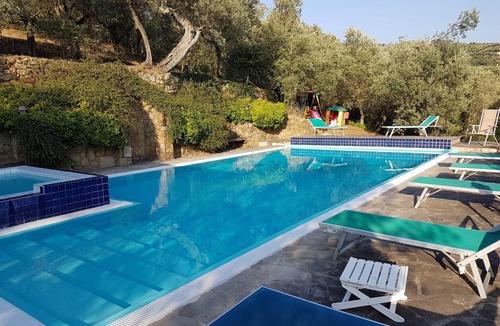 Lamporecchio Villa | Exclusive Hilltop Villa near Florence - Pool, Views - Ideal for Families/Friends