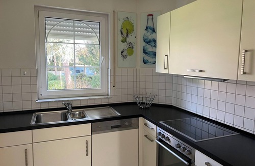 Petershausen-Ost Apartment | Exclusive lakeside villa "Symphonie-Villa" - musicians' quarter - 200 m to the lake