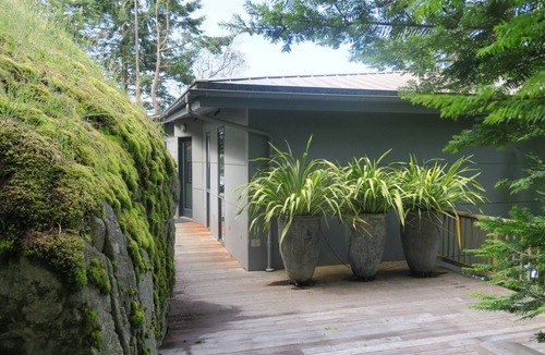 Bowen Island House | Exclusive Oceanfront Bowen Island Beach House. Peaceful & Private beach access.