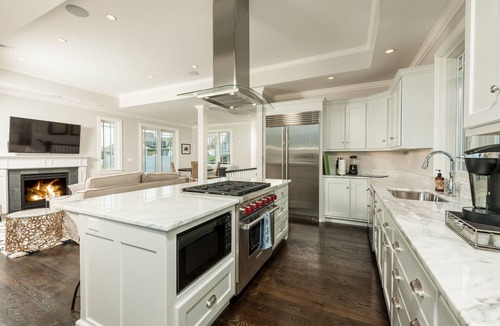York Beach House | Exclusive Oceanfront Retreat with Endless Atlantic Views