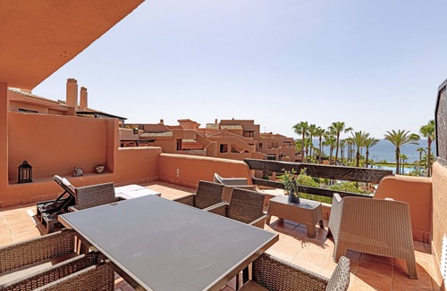 New Golden Mile House | Exclusive, Pet-Friendly Frontline Beach Penthouse with Pool, Terrace & Wi-Fi