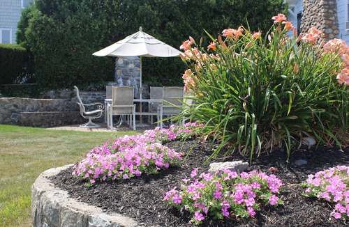 Bonnet Shores House | Exclusive Private Beach Neighborhood offers Spectacular Summer Home