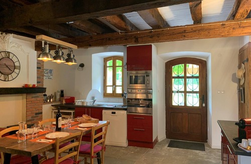 Coutens House | Exclusive renovated gite in rural setting with heated pool near Mirepoix