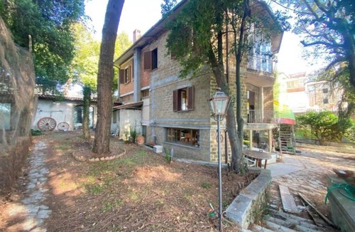 Castel Viscardo House | Exclusive Residence 2200 park Private Oasis Swimming Pool perfect estate