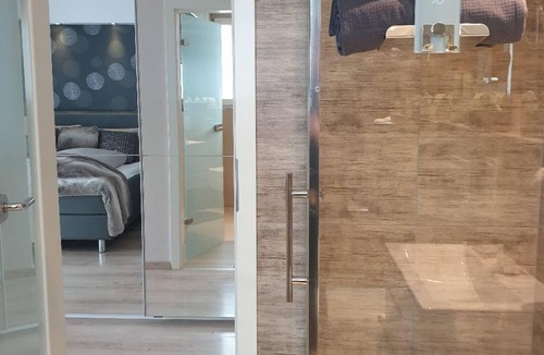 Deidesheim Apartment | Exclusive RONDO apartment with balcony and hotel service - breakfast optional